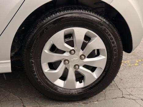CHEVROLET Onix Hatch 1.0 4P FLEX LT, Foto 14