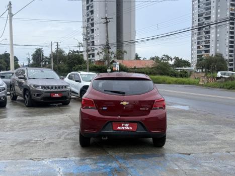 CHEVROLET Onix Hatch 1.4 4P FLEX LT, Foto 7