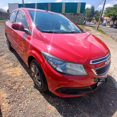 CHEVROLET Onix Hatch 1.0 4P FLEX LT, Foto 3