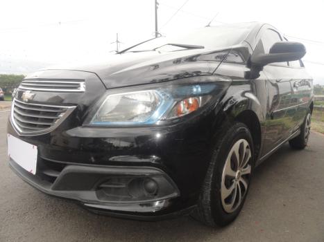 CHEVROLET Onix Hatch 1.4 4P FLEX LT, Foto 4