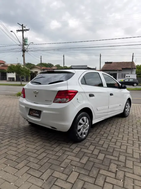 CHEVROLET Onix Hatch 1.0 4P FLEX LS, Foto 5