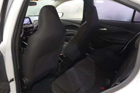 CHEVROLET Onix Sedan 1.0 12V 4P FLEX LT PLUS TURBO, Foto 9 CHEVROLET Onix Sedan 1.0 12V 4P FLEX LT PLUS TURBO, Foto 9