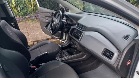 CHEVROLET Onix Sedan 1.0 4P FLEX JOY BLACK PLUS, Foto 9