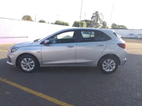 CHEVROLET Onix Sedan 1.0 4P FLEX JOY, Foto 3