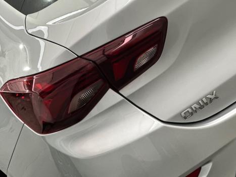 CHEVROLET Onix Sedan 1.0 4P FLEX LT, Foto 6