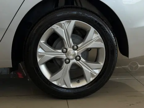 CHEVROLET Onix Sedan 1.0 12V 4P FLEX PREMIER PLUS TURBO AUTOM�TICO, Foto 10