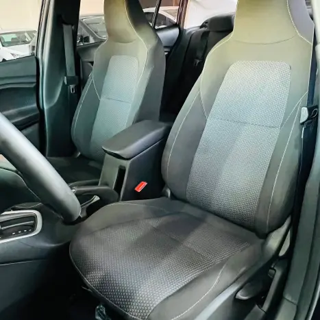 CHEVROLET Onix Sedan 1.0 12V 4P FLEX LTZ PLUS TURBO AUTOM�TICO, Foto 10