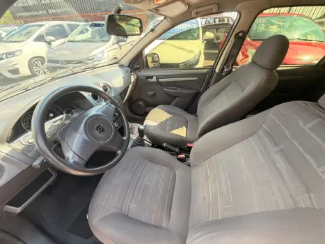 CHEVROLET Prisma 1.4 4P MAXX FLEX, Foto 2