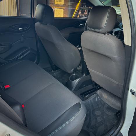 CHEVROLET Prisma 1.4 4P ADVANTAGE AUTOM�TICO, Foto 10