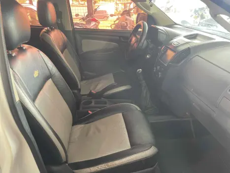 CHEVROLET S10 2.4 FLEX LS CABINE DUPLA, Foto 13 CHEVROLET S10 2.4 FLEX LS CABINE DUPLA, Foto 13