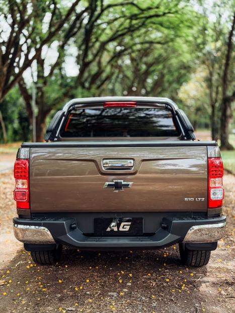 CHEVROLET S10 2.4 FLEX LTZ CABINE DUPLA, Foto 13