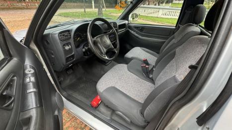 CHEVROLET S10 2.8 12V CABINE SIMPLES TURBO DIESEL, Foto 3 CHEVROLET S10 2.8 12V CABINE SIMPLES TURBO DIESEL, Foto 3