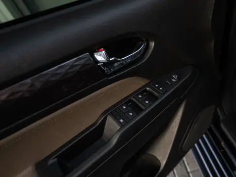 CHEVROLET S10 2.8 12V HIGH COUNTRY CABINE DUPLA 4X4 TURBO DIESEL AUTOM�TICO, Foto 23