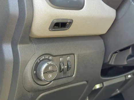 CHEVROLET S10 2.8 16V LTZ CABINE DUPLA 4X4 TURBO DIESEL AUTOM�TICO, Foto 16