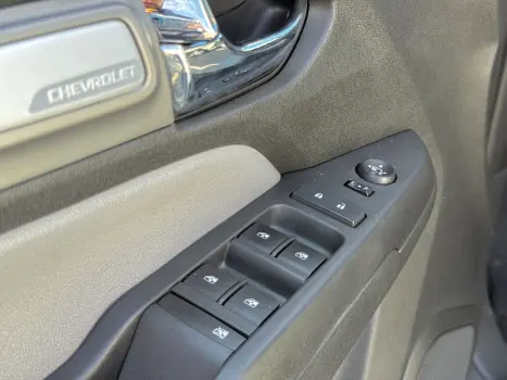 CHEVROLET S10 2.8 16V LTZ CABINE DUPLA 4X4 TURBO DIESEL AUTOM�TICO, Foto 23