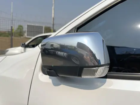 CHEVROLET S10 2.8 16V LTZ CABINE DUPLA 4X4 TURBO DIESEL AUTOMÁTICO, Foto 11 CHEVROLET S10 2.8 16V LTZ CABINE DUPLA 4X4 TURBO DIESEL AUTOMÁTICO, Foto 11