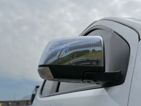 CHEVROLET S10 2.8 16V LTZ CABINE DUPLA 4X4 TURBO DIESEL AUTOMÁTICO, Foto 24 CHEVROLET S10 2.8 16V LTZ CABINE DUPLA 4X4 TURBO DIESEL AUTOMÁTICO, Foto 24