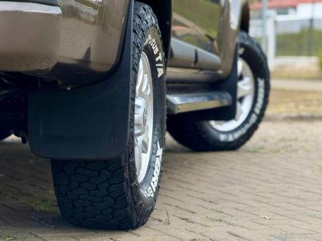 CHEVROLET S10 2.8 16V LT CABINE DUPLA 4X4 TURBO DIESEL, Foto 6