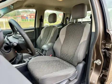 CHEVROLET S10 2.8 16V LT CABINE DUPLA 4X4 TURBO DIESEL, Foto 13