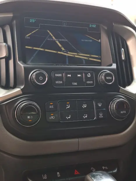 CHEVROLET S10 2.8 16V LTZ CABINE DUPLA 4X4 TURBO DIESEL AUTOMTICO, Foto 20