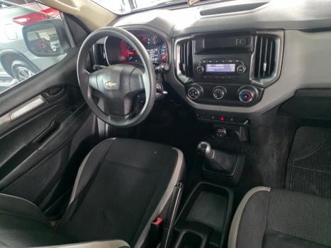 CHEVROLET S10 2.8 16V LS CABINE SIMPLES 4X4 TURBO DIESEL, Foto 7