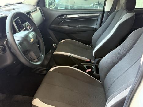 CHEVROLET S10 2.8 16V LS CABINE DUPLA 4X4 TURBO DIESEL, Foto 8