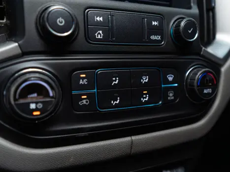 CHEVROLET S10 2.8 16V LTZ CABINE DUPLA 4X4 TURBO DIESEL AUTOMTICO, Foto 19