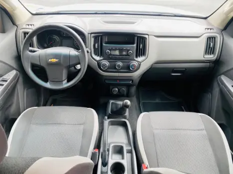 CHEVROLET S10 2.8 16V LS CABINE DUPLA 4X4 TURBO DIESEL, Foto 7