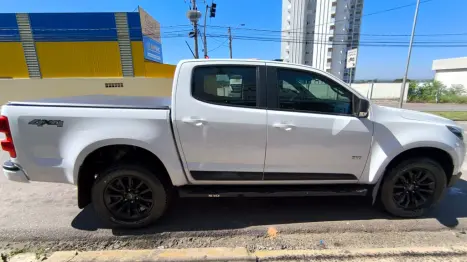 CHEVROLET S10 2.8 16V LT CABINE DUPLA 4X4 TURBO DIESEL AUTOM�TICO, Foto 2