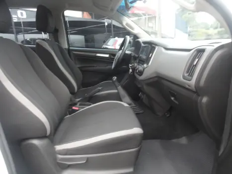 CHEVROLET S10 2.8 16V LS CABINE DUPLA 4X4 TURBO DIESEL, Foto 20