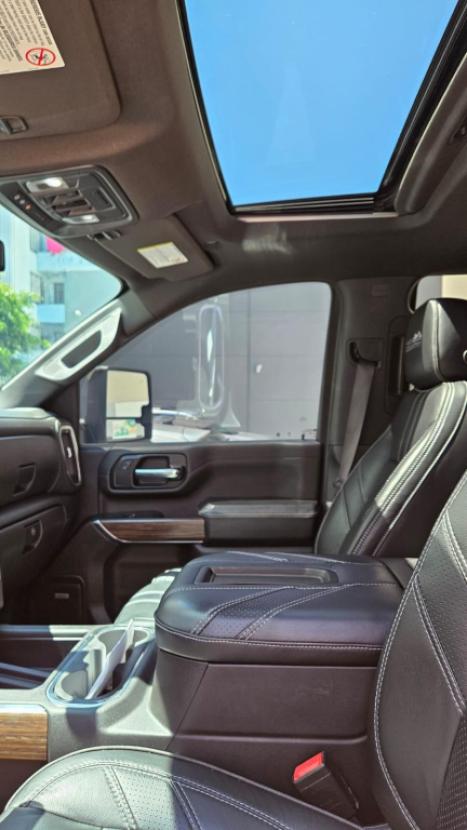 CHEVROLET Silverado 6.6 V8 DURAMAX CABINE DUPLA DIESEL 2500HD HIGH COUNTRY 4WD AUTOM�TICO, Foto 5