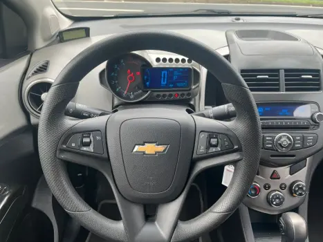 CHEVROLET Sonic Hatch 1.6 16V 4P LT FLEX AUTOMÁTICO, Foto 10 CHEVROLET Sonic Hatch 1.6 16V 4P LT FLEX AUTOMÁTICO, Foto 10