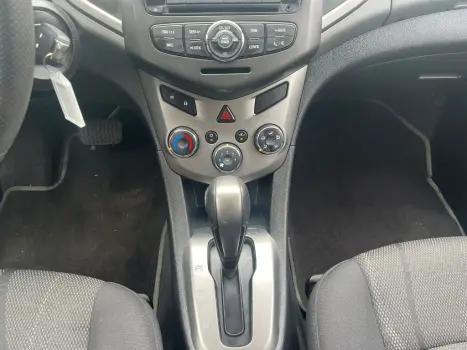 CHEVROLET Sonic Hatch 1.6 16V 4P LT FLEX AUTOMÁTICO, Foto 13 CHEVROLET Sonic Hatch 1.6 16V 4P LT FLEX AUTOMÁTICO, Foto 13