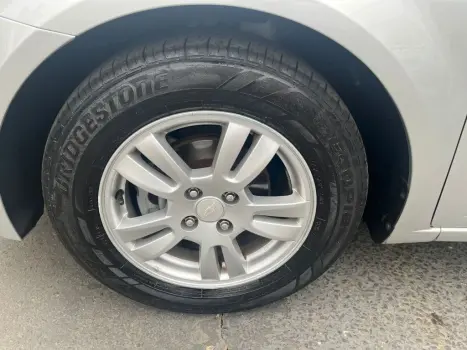 CHEVROLET Sonic Hatch 1.6 16V 4P LT FLEX AUTOMÁTICO, Foto 17 CHEVROLET Sonic Hatch 1.6 16V 4P LT FLEX AUTOMÁTICO, Foto 17