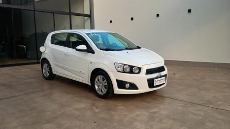 CHEVROLET Sonic Hatch 1.6 16V 4P LT FLEX AUTOM�TICO, Foto 2