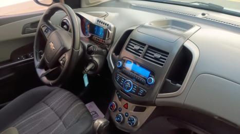 CHEVROLET Sonic Hatch 1.6 16V 4P LT FLEX AUTOM�TICO, Foto 16