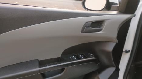 CHEVROLET Sonic Hatch 1.6 16V 4P LT FLEX AUTOM�TICO, Foto 18
