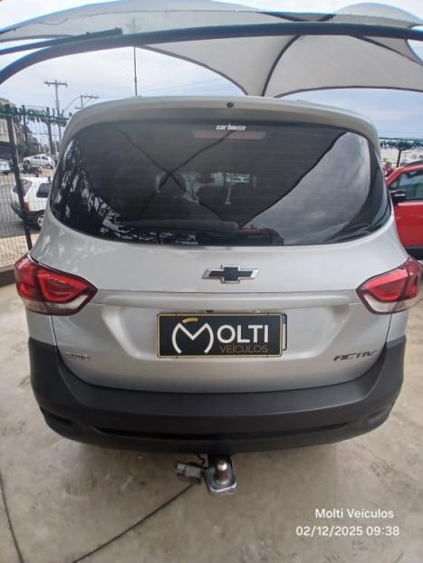 CHEVROLET Spin 1.8 4P FLEX ACTIV, Foto 2