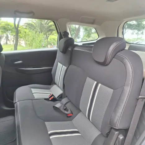 CHEVROLET Spin 1.8 4P FLEX ACTIV5 AUTOM�TICO, Foto 10