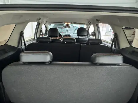 CHEVROLET Spin 1.8 4P FLEX LTZ 7 LUGARES AUTOM�TICO, Foto 11