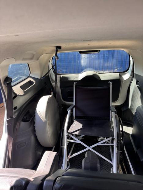 CHEVROLET Spin 1.8 4P FLEX ADVANTAGE, Foto 3
