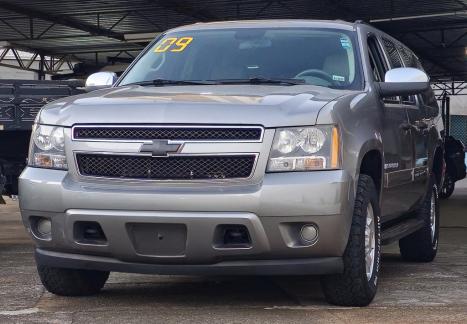 CHEVROLET Suburban 5.3 V8 4P 4X4 LT AUTOM�TICO, Foto 2