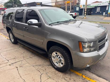 CHEVROLET Suburban 5.3 V8 4P 4X4 LS AUTOMÁTICO, Foto 4