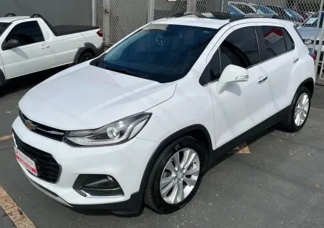 CHEVROLET Tracker 1.4 16V 4P FLEX PREMIER TURBO AUTOMÁTICO, Foto 6 CHEVROLET Tracker 1.4 16V 4P FLEX PREMIER TURBO AUTOMÁTICO, Foto 6