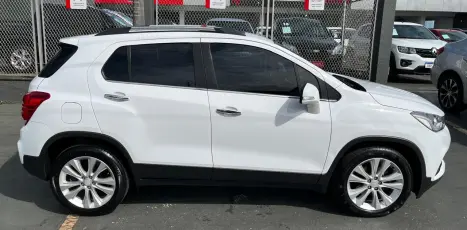 CHEVROLET Tracker 1.4 16V 4P FLEX PREMIER TURBO AUTOMÁTICO, Foto 9 CHEVROLET Tracker 1.4 16V 4P FLEX PREMIER TURBO AUTOMÁTICO, Foto 9