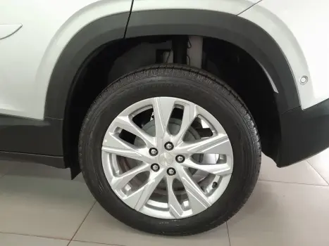 CHEVROLET Tracker 1.0 12V 4P FLEX TURBO LTZ AUTOMÁTICO, Foto 8 CHEVROLET Tracker 1.0 12V 4P FLEX TURBO LTZ AUTOMÁTICO, Foto 8