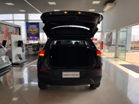 CHEVROLET Tracker 1.0 12V 4P FLEX TURBO LTZ AUTOMÁTICO, Foto 12 CHEVROLET Tracker 1.0 12V 4P FLEX TURBO LTZ AUTOMÁTICO, Foto 12