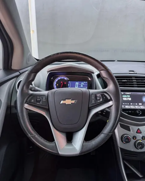 CHEVROLET Tracker 1.8 16V 4P FLEX LTZ AUTOMTICO, Foto 8