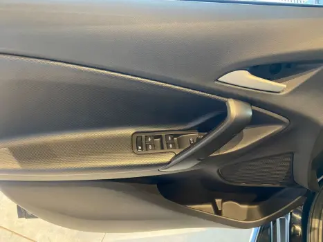 CHEVROLET Tracker 1.2 12V 4P FLEX TURBO AUTOMTICO, Foto 7