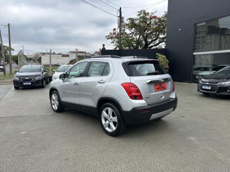 CHEVROLET Tracker 1.8 16V 4P FLEX LTZ AUTOMÁTICO, Foto 9 CHEVROLET Tracker 1.8 16V 4P FLEX LTZ AUTOMÁTICO, Foto 9